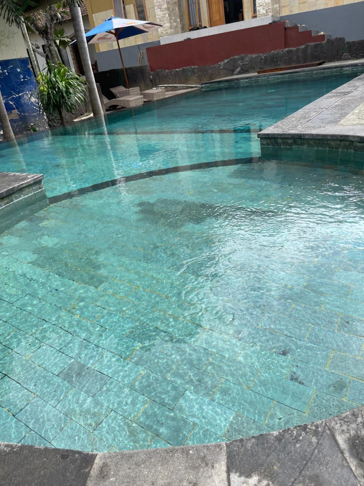 Tri Putri Homestay Kuta  외부 사진