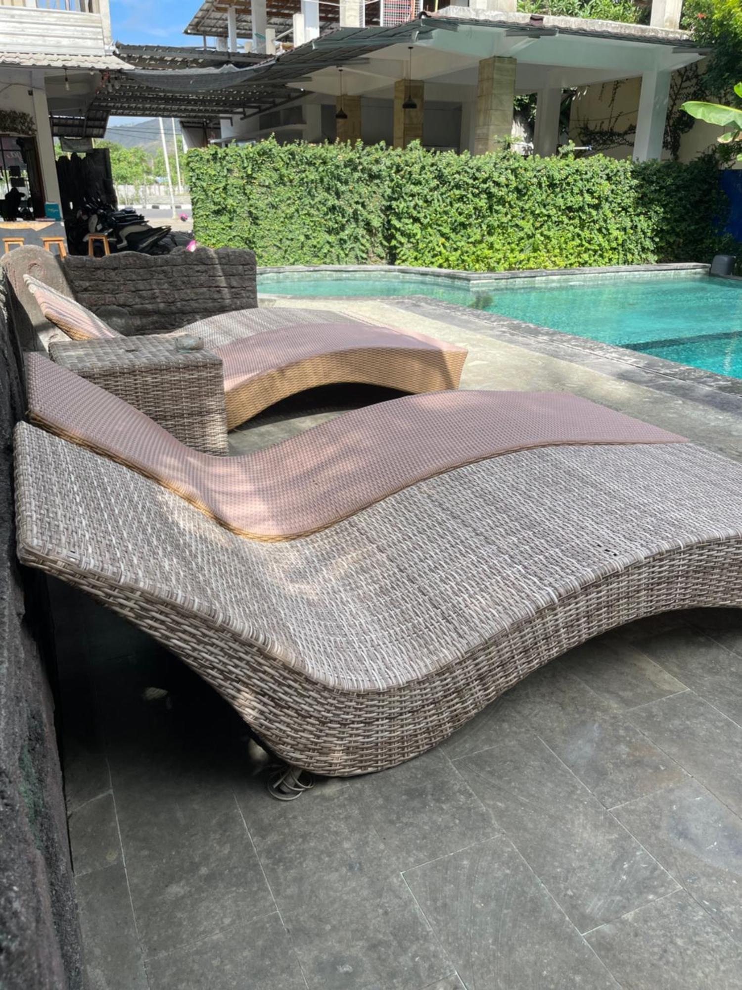 Tri Putri Homestay Kuta  외부 사진