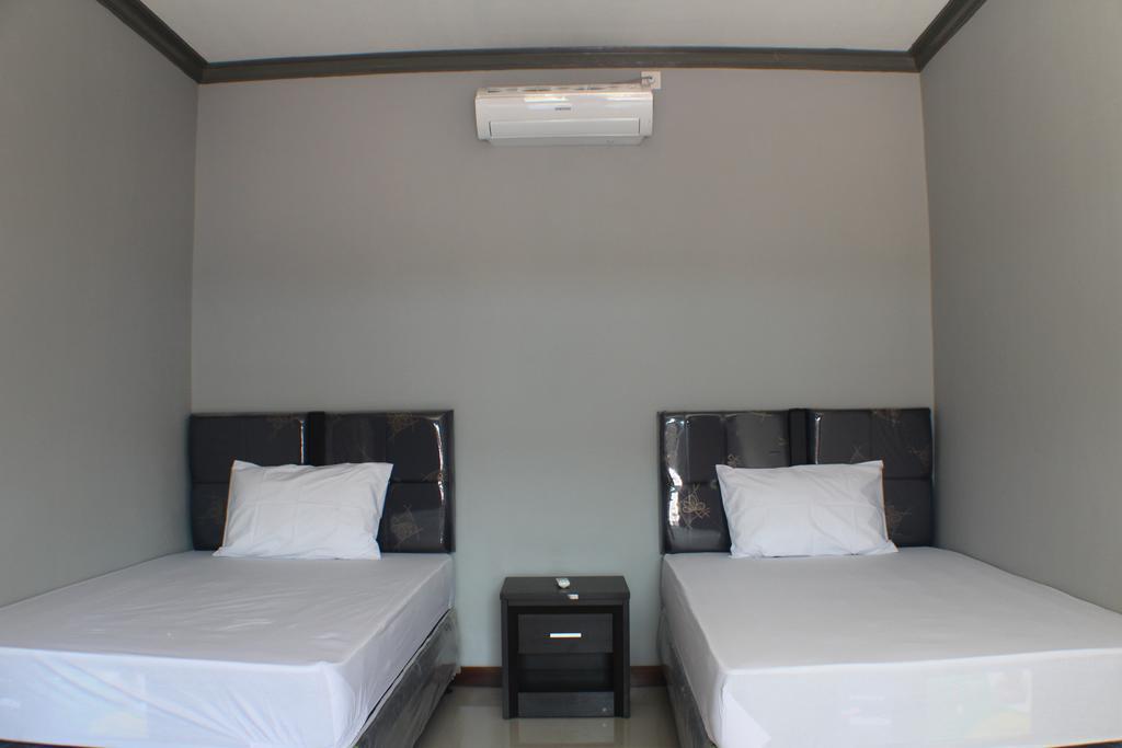 Tri Putri Homestay Kuta  외부 사진