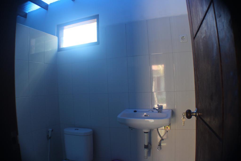 Tri Putri Homestay Kuta  외부 사진