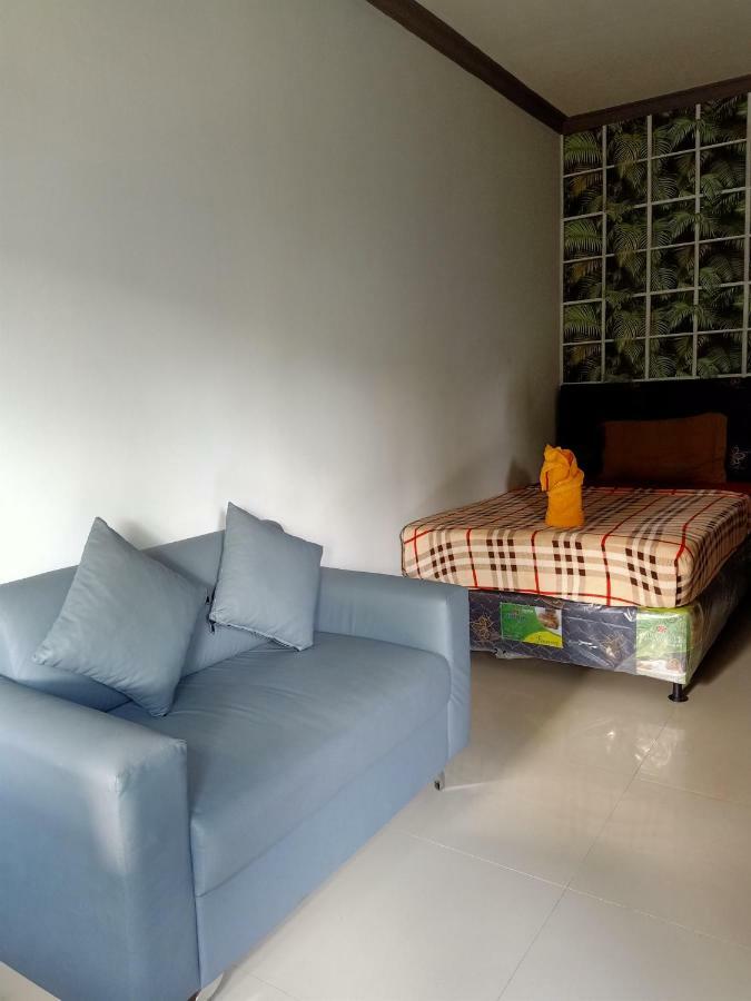 Tri Putri Homestay Kuta  외부 사진