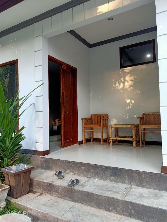 Tri Putri Homestay Kuta  외부 사진